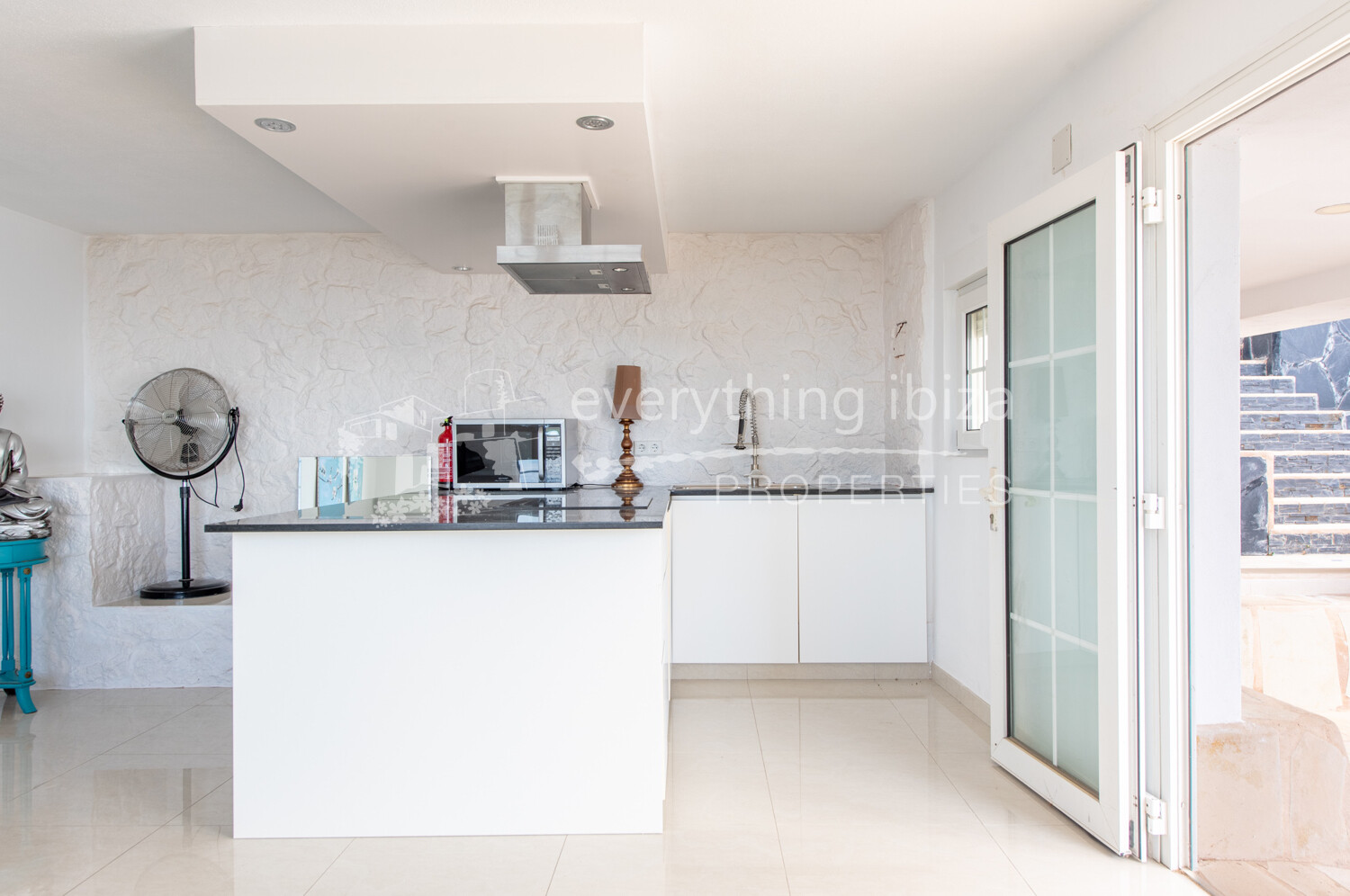 Luxury Elegant Modern Villa with Stunning Views and Close to Beaches, ref. 1708, for sale in Ibiza by everything ibiza Properties