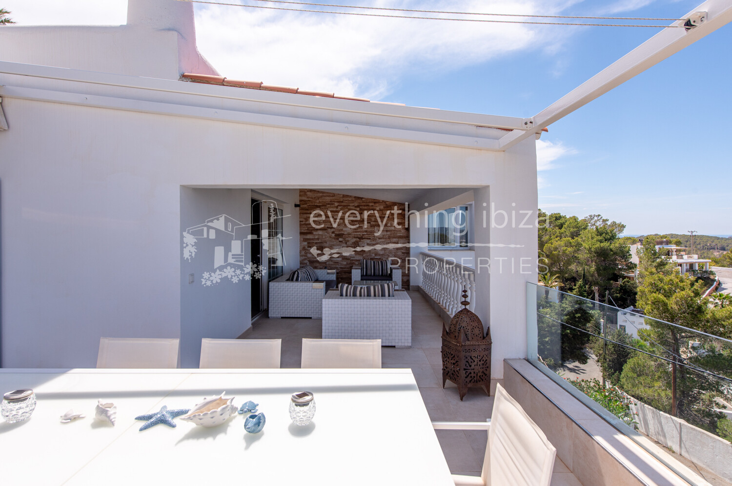 Luxury Elegant Modern Villa with Stunning Views and Close to Beaches, ref. 1708, for sale in Ibiza by everything ibiza Properties