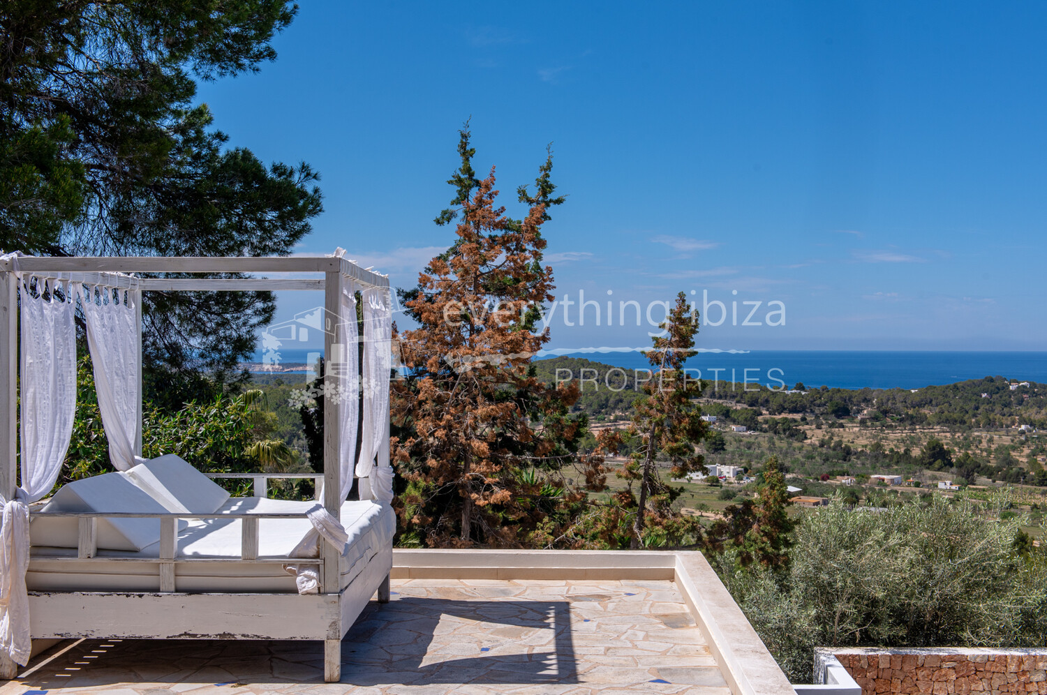 Luxury Elegant Modern Villa with Stunning Views and Close to Beaches, ref. 1708, for sale in Ibiza by everything ibiza Properties