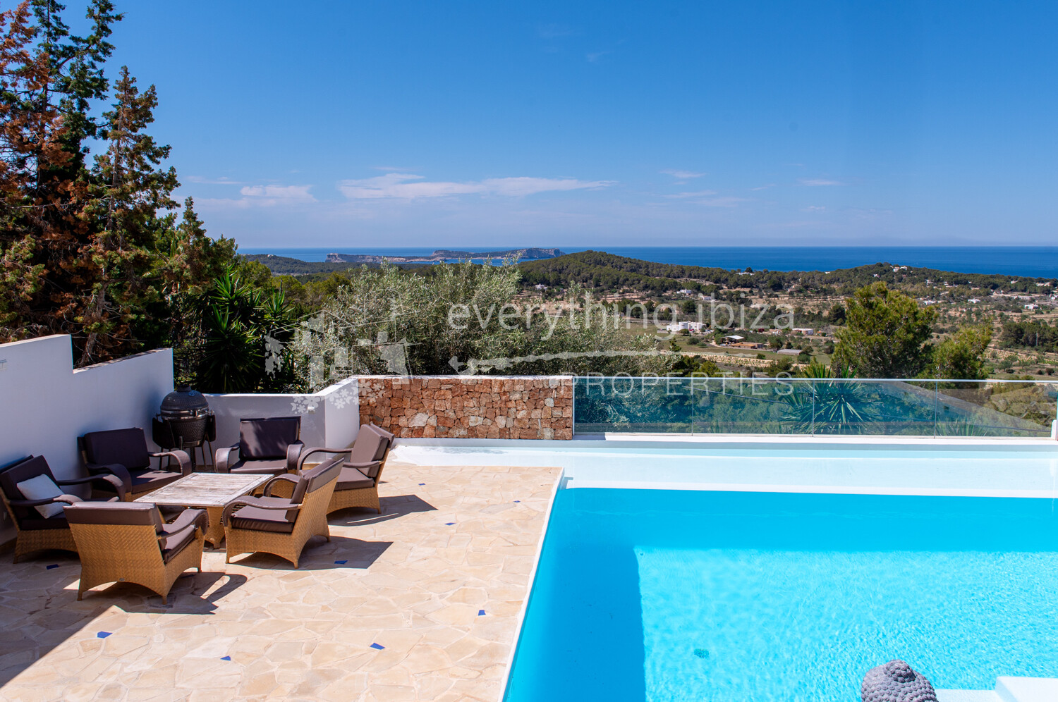 Luxury Elegant Modern Villa with Stunning Views and Close to Beaches, ref. 1708, for sale in Ibiza by everything ibiza Properties