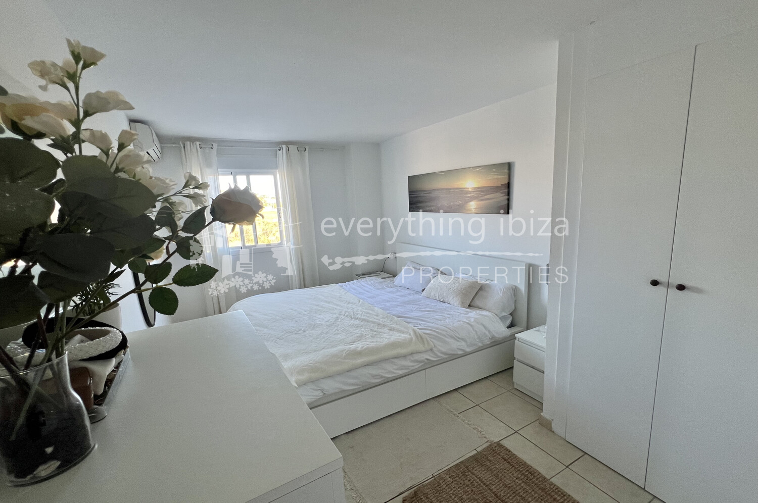 Stylish Modern 3 Bedroom Apartment Close to the Beach & Prestigious Marinas, ref. 1709, for sale in Ibiza by everything ibiza Properties