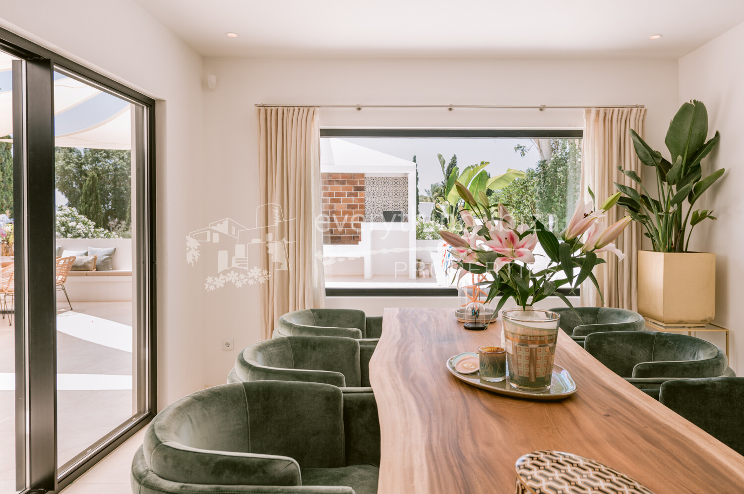 Stylish Modern Minimalistic Villa Close to Popular Jesus Village, ref. 1714, for sale in Ibiza by everything ibiza Properties