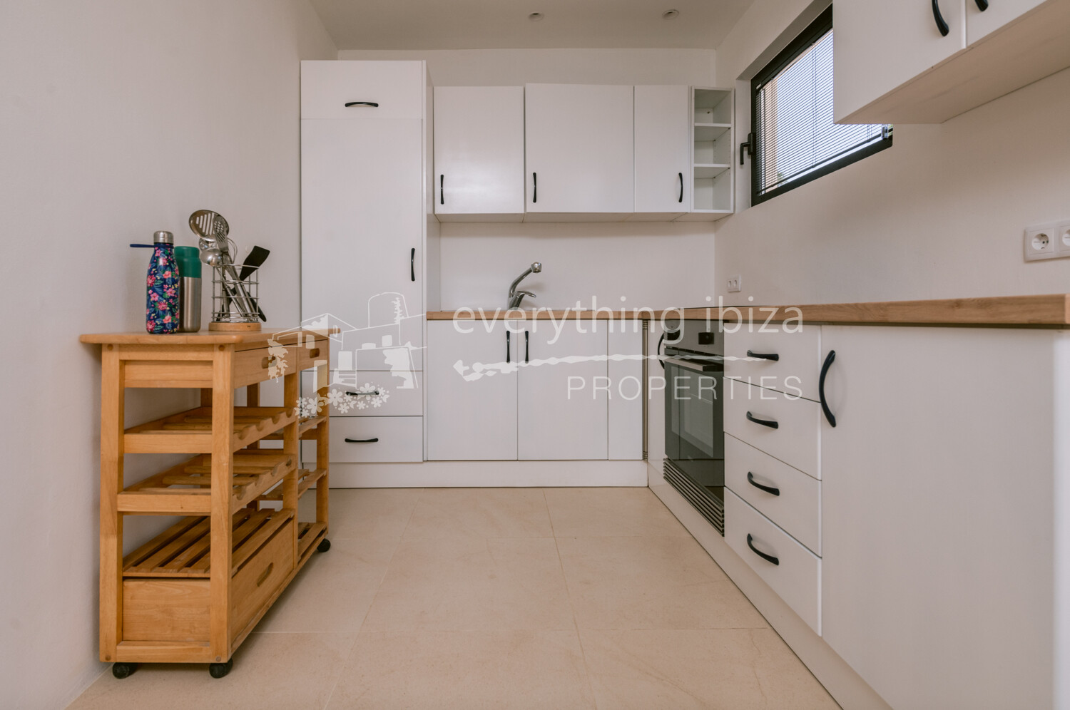 Stylish Modern Minimalistic Villa Close to Popular Jesus Village, ref. 1714, for sale in Ibiza by everything ibiza Properties