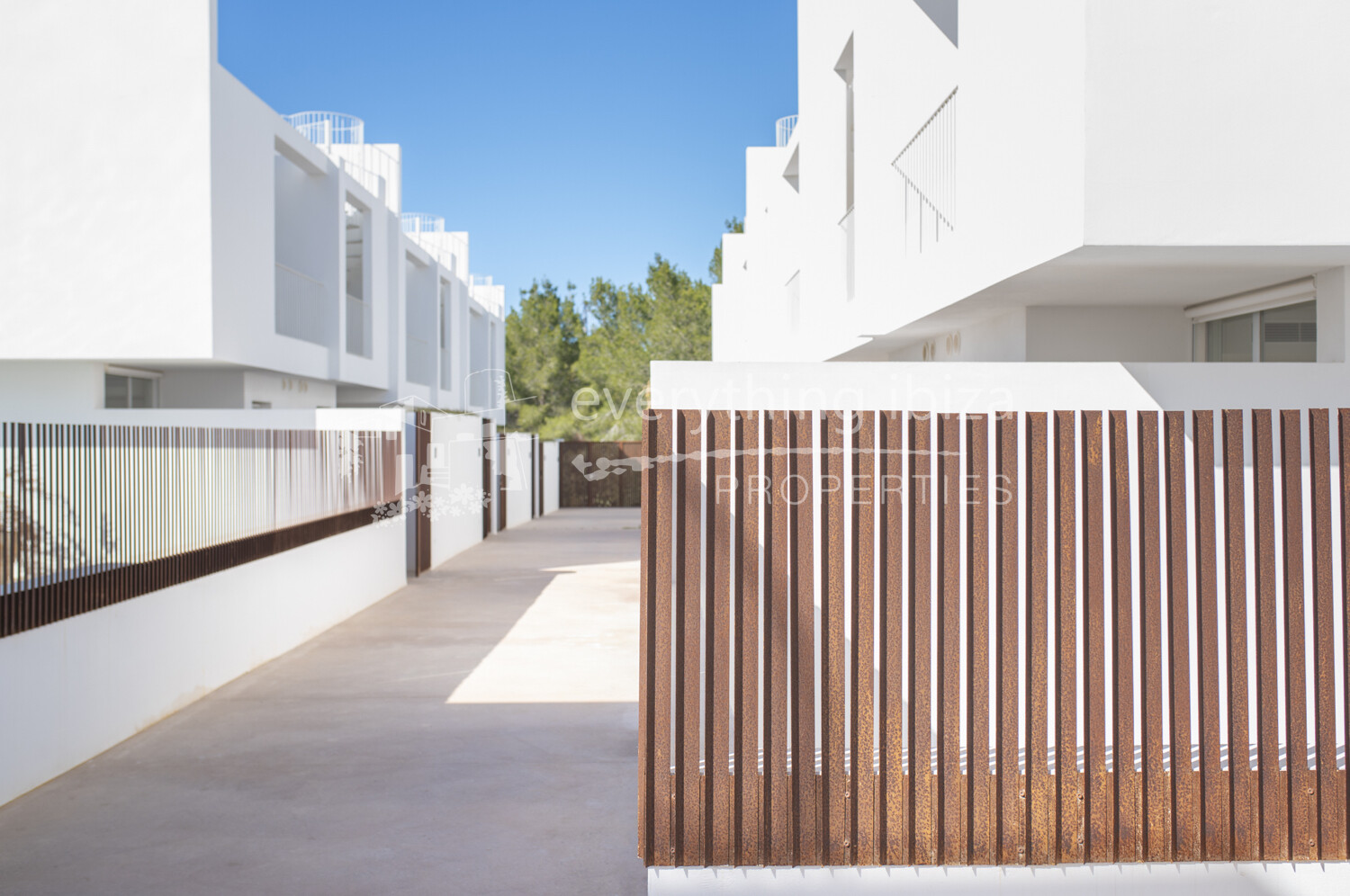 New Modern Quality Townhouses Close to Local Amenities & Beach, ref. 1717, for sale in Ibiza by everything ibiza Properties