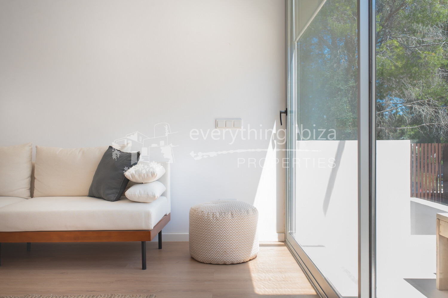New Modern Quality Townhouses Close to Local Amenities & Beach, ref. 1717, for sale in Ibiza by everything ibiza Properties