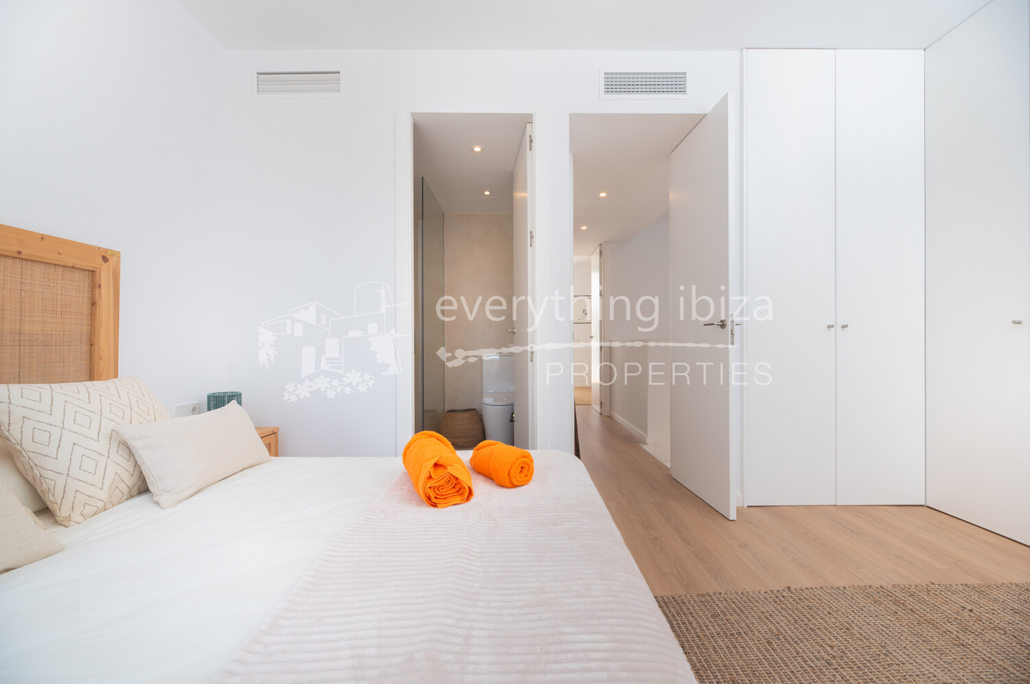 New Modern Quality Townhouses Close to Local Amenities & Beach, ref. 1717, for sale in Ibiza by everything ibiza Properties