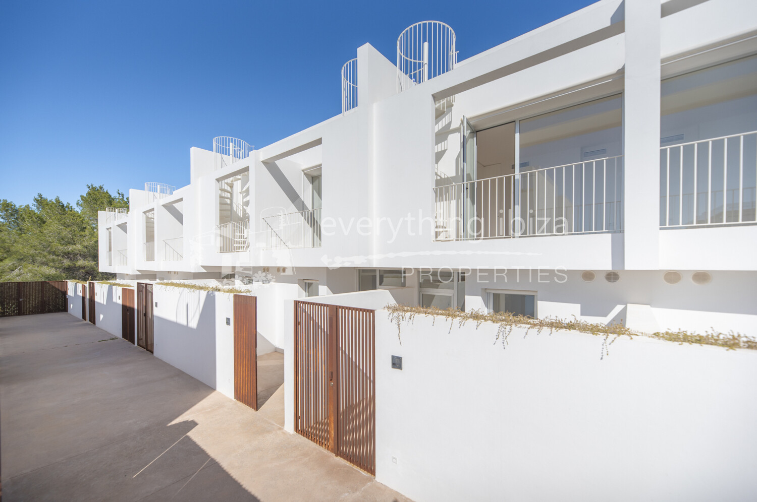 New Modern Quality Townhouses Close to Local Amenities & Beach, ref. 1717, for sale in Ibiza by everything ibiza Properties