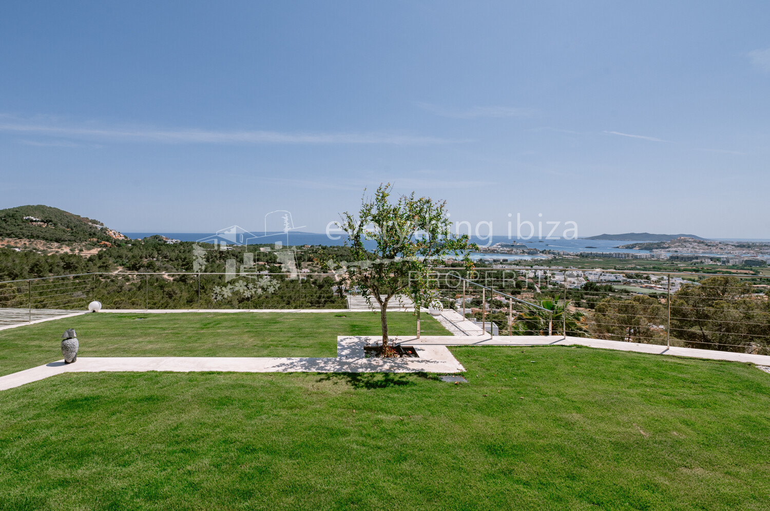 Stunning Contemporary 6 Bedroom Villa with Amazing Panoramic Views, ref. 1718, for sale in Ibiza by everything ibiza Properties