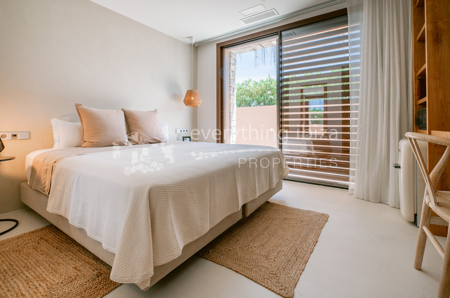 Stunning Contemporary 6 Bedroom Villa with Amazing Panoramic Views, ref. 1718, for sale in Ibiza by everything ibiza Properties