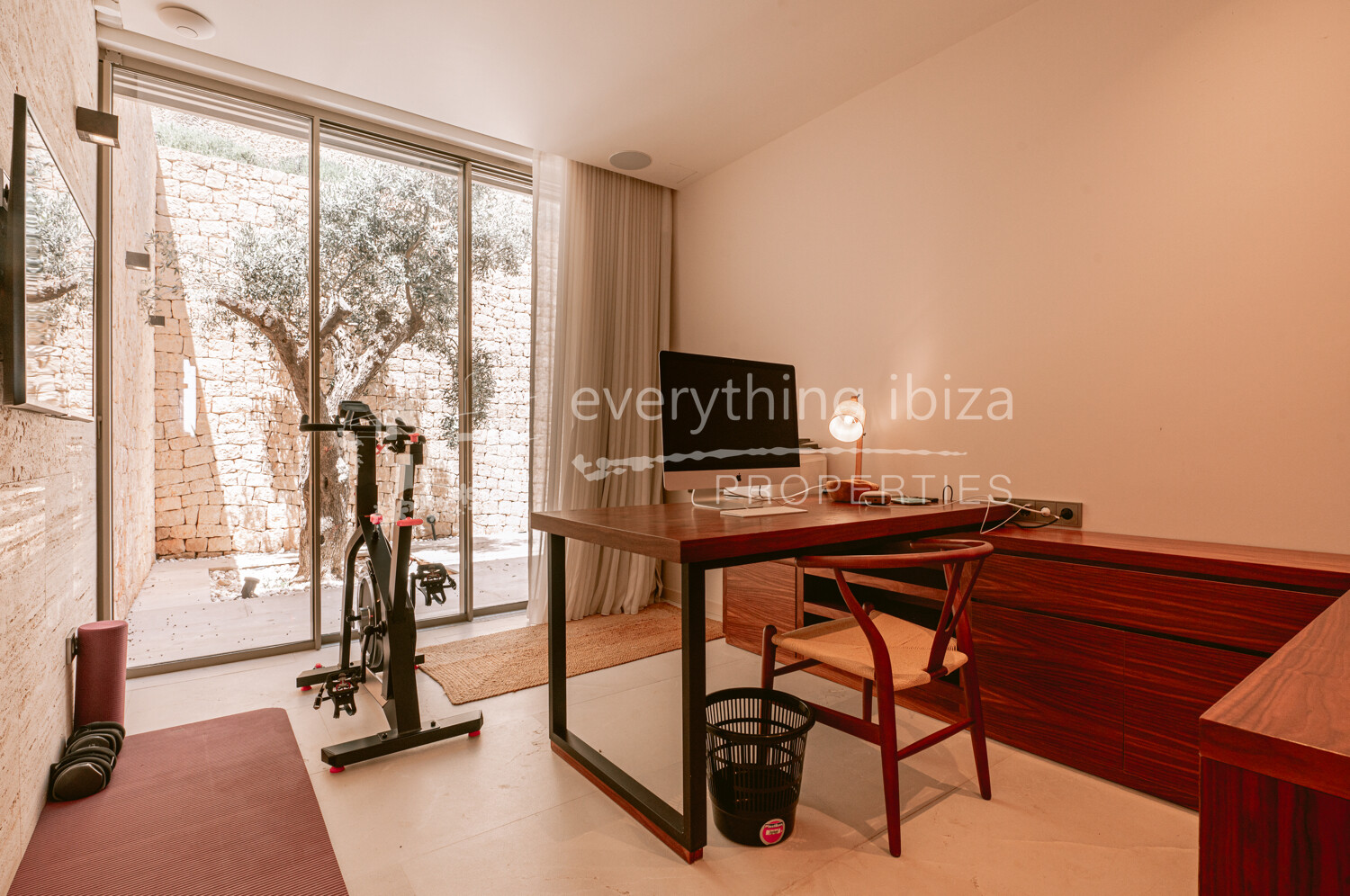 Stunning Contemporary 6 Bedroom Villa with Amazing Panoramic Views, ref. 1718, for sale in Ibiza by everything ibiza Properties