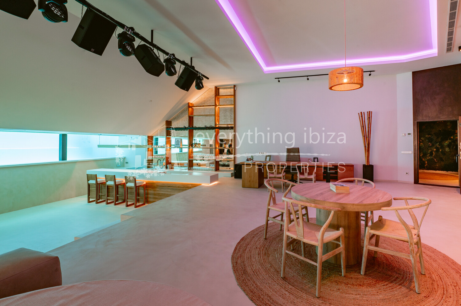 Stunning Contemporary 6 Bedroom Villa with Amazing Panoramic Views, ref. 1718, for sale in Ibiza by everything ibiza Properties