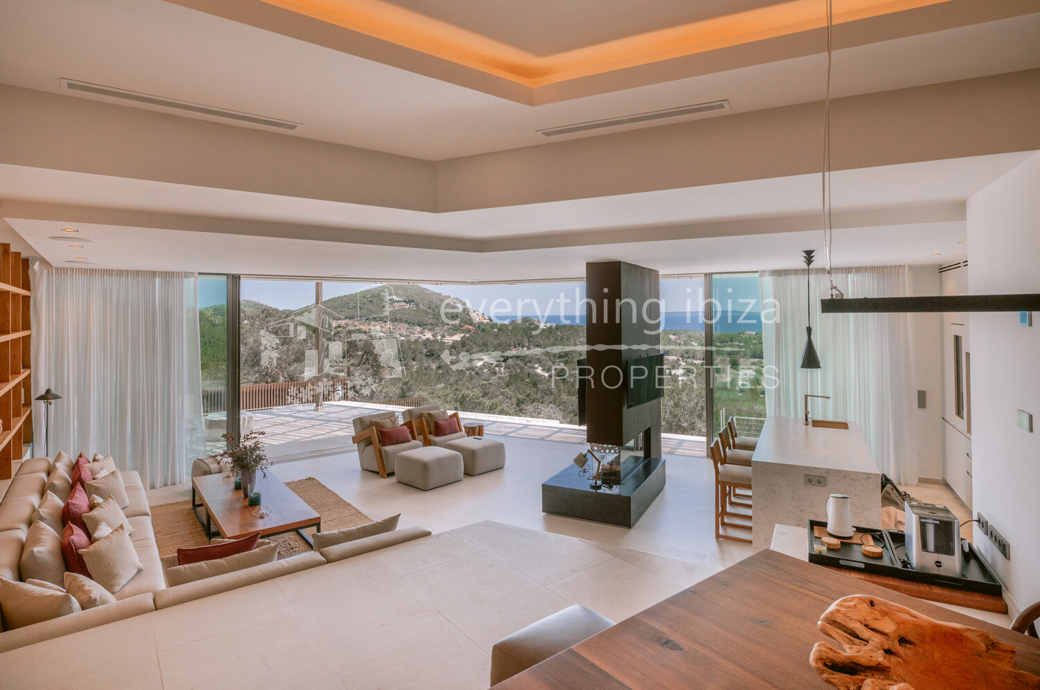 Stunning Contemporary 6 Bedroom Villa with Amazing Panoramic Views, ref. 1718, for sale in Ibiza by everything ibiza Properties