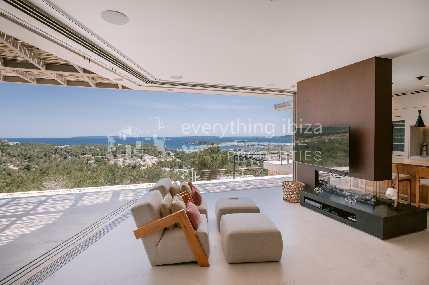 Stunning Contemporary 6 Bedroom Villa with Amazing Panoramic Views, ref. 1718, for sale in Ibiza by everything ibiza Properties