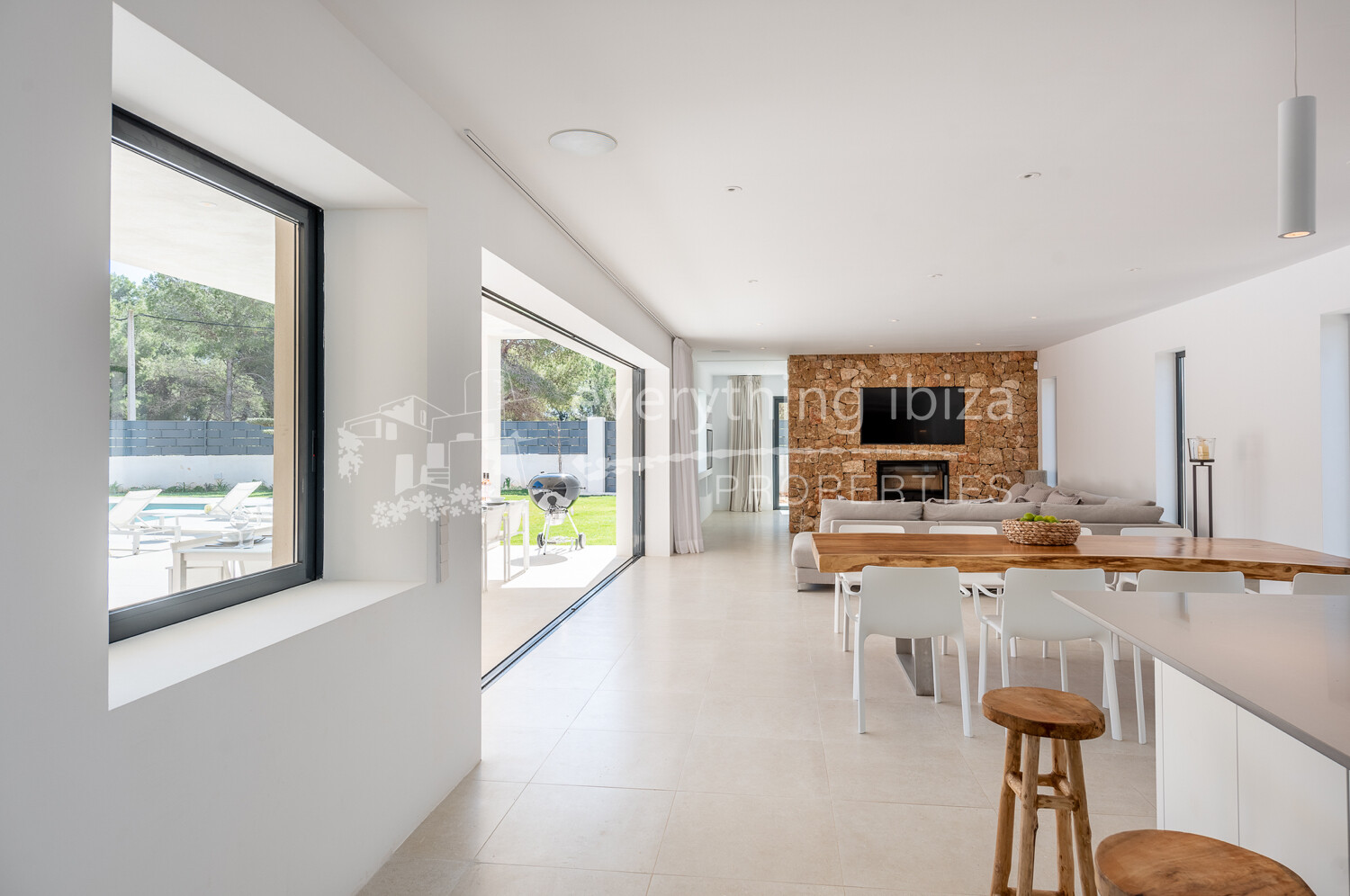 Stunning New Modern Villa Close to the Coastline and Nearby Beaches, ref. 1719, for sale in Ibiza by everything ibiza Properties