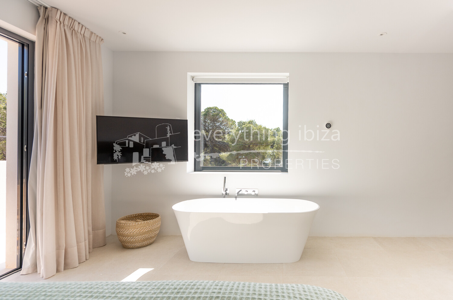 Stunning New Modern Villa Close to the Coastline and Nearby Beaches, ref. 1719, for sale in Ibiza by everything ibiza Properties