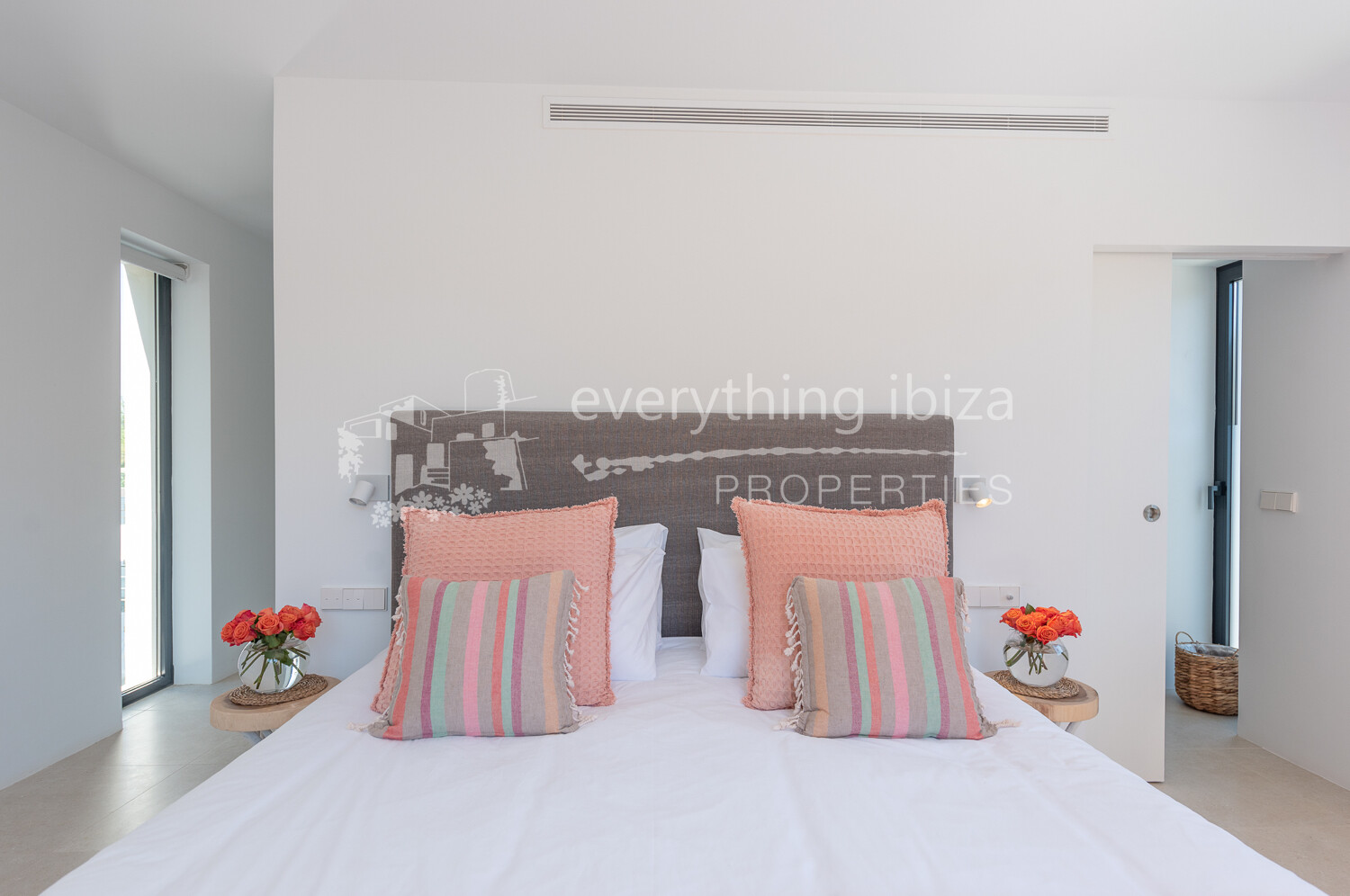 Stunning New Modern Villa Close to the Coastline and Nearby Beaches, ref. 1719, for sale in Ibiza by everything ibiza Properties