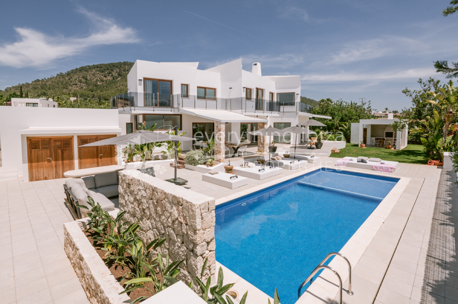 Modern Luxurious Detached Villa with Private Pool and Beautiful Garden, ref. 1720, for sale in Ibiza by everything ibiza Properties