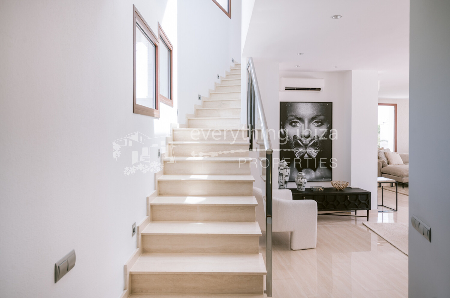 Modern Luxurious Detached Villa with Private Pool and Beautiful Garden, ref. 1720, for sale in Ibiza by everything ibiza Properties