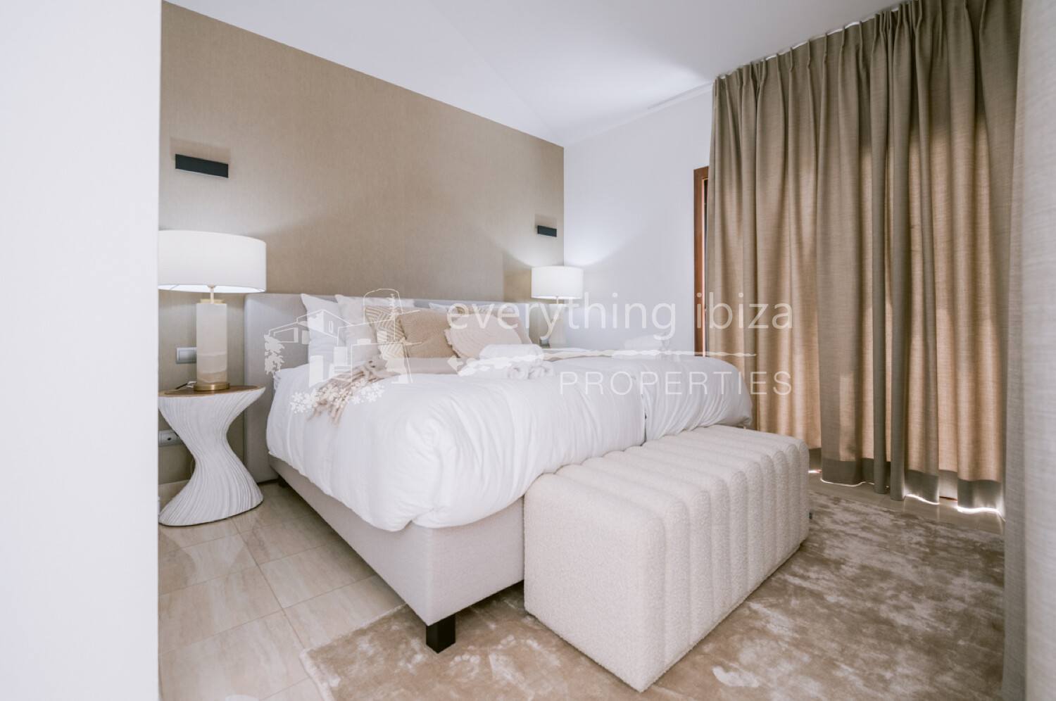 Modern Luxurious Detached Villa with Private Pool and Beautiful Garden, ref. 1720, for sale in Ibiza by everything ibiza Properties