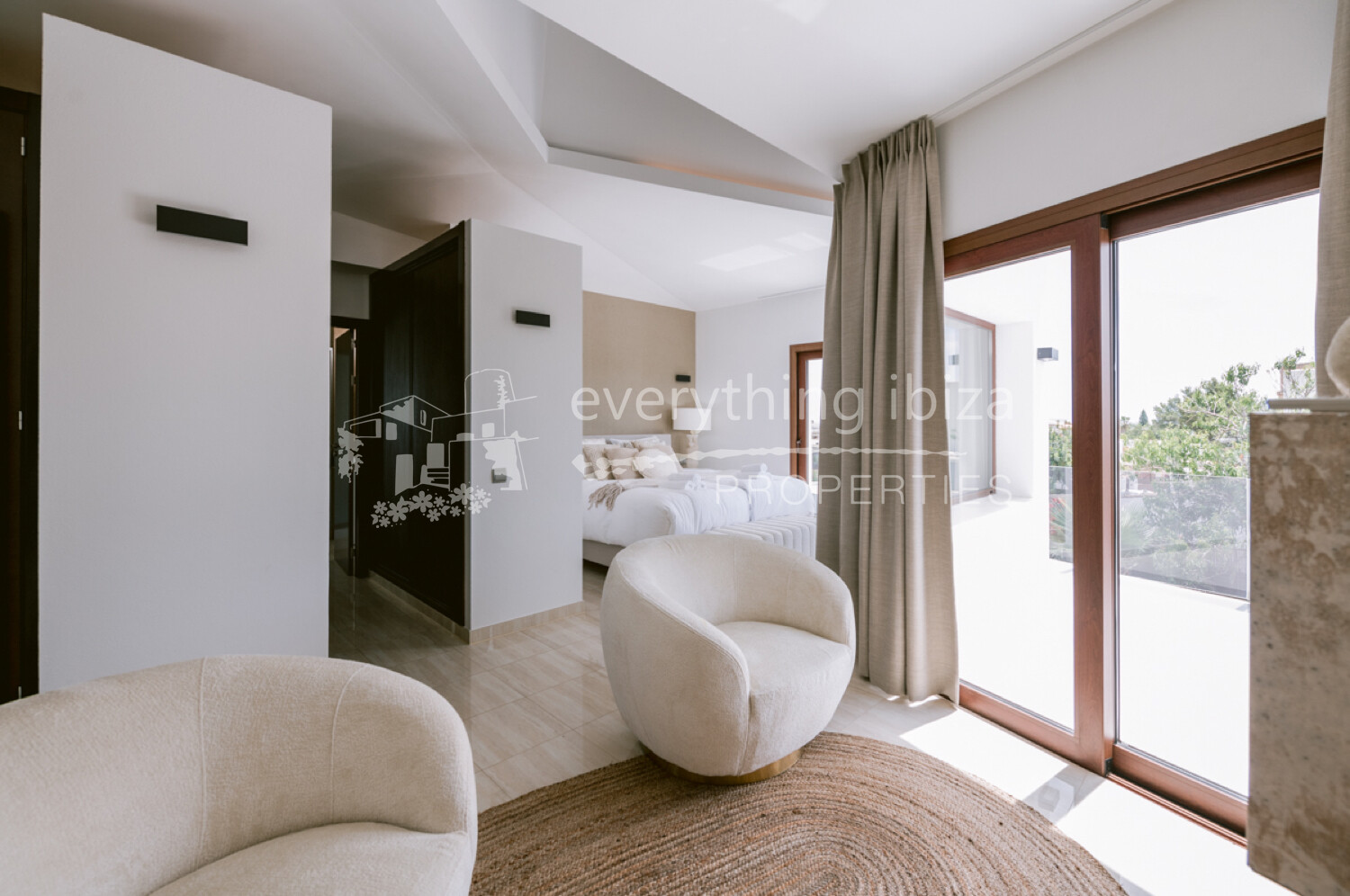 Modern Luxurious Detached Villa with Private Pool and Beautiful Garden, ref. 1720, for sale in Ibiza by everything ibiza Properties
