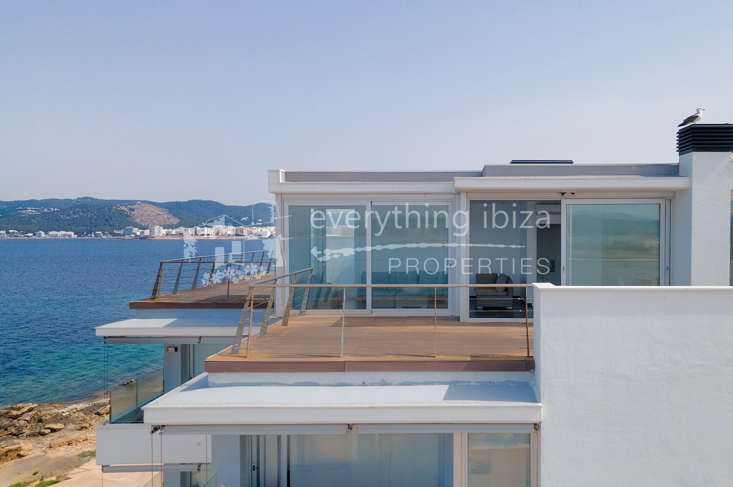 Stylish Modern Contemporary Apartment Close to the Sea & Coastline, ref. 1723, for sale in Ibiza by everything ibiza Properties