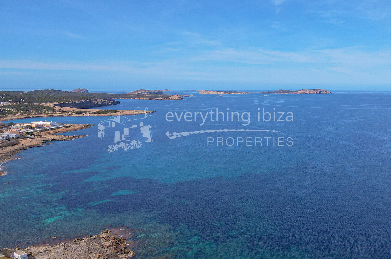 Stylish Modern Contemporary Apartment Close to the Sea & Coastline, ref. 1723, for sale in Ibiza by everything ibiza Properties