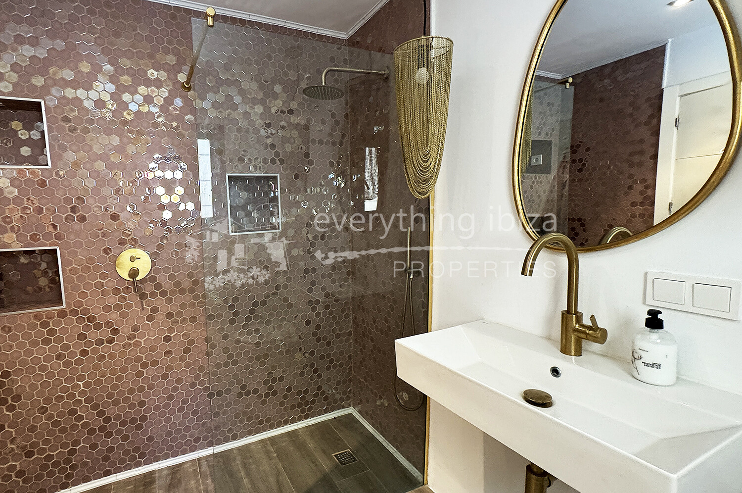 Charming Detached Country Villa Close to the Village of Sant Josep, ref. 1726, for sale in Ibiza by everything ibiza Properties