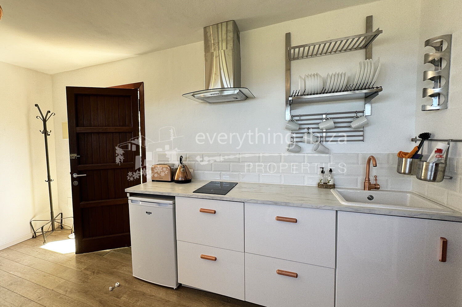Charming Detached Country Villa Close to the Village of Sant Josep, ref. 1726, for sale in Ibiza by everything ibiza Properties