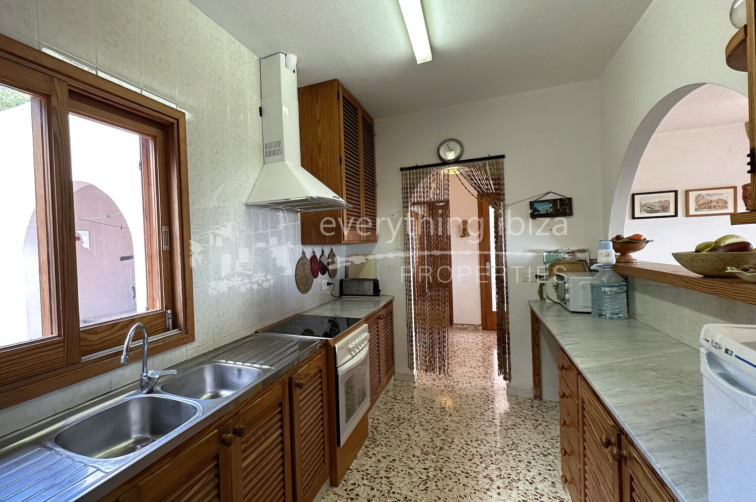 Elegant Traditionally Styled Villa on Large Fertile Plot with Views, ref. 1742, for sale in Ibiza by everything ibiza Properties