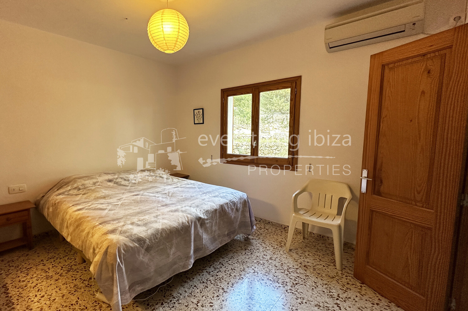 Elegant Traditionally Styled Villa on Large Fertile Plot with Views, ref. 1742, for sale in Ibiza by everything ibiza Properties