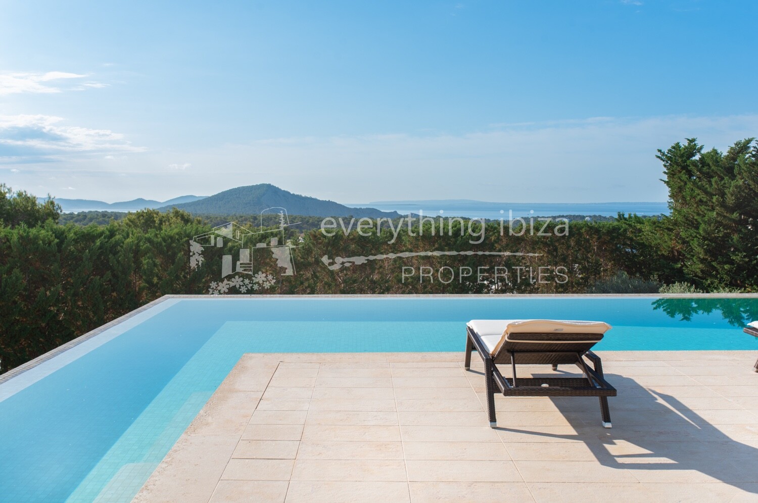 Luxurious Contemporary Villa in an Exclusive Area with Super Sea Views, ref. 1749, for sale in Ibiza by everything ibiza Properties