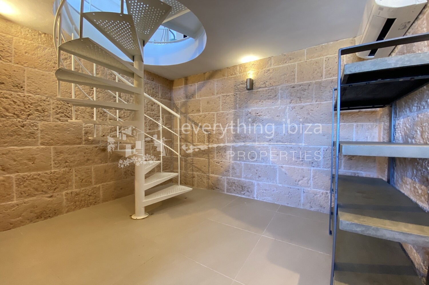 Beautifully Renovated Villa with Private Pool and Panoramic Views to the Sea, ref. 1748, for sale in Ibiza by everything ibiza Properties