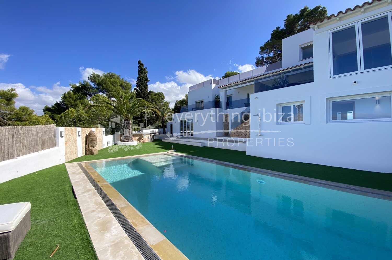 Beautifully Renovated Villa with Private Pool and Panoramic Views to the Sea, ref. 1748, for sale in Ibiza by everything ibiza Properties