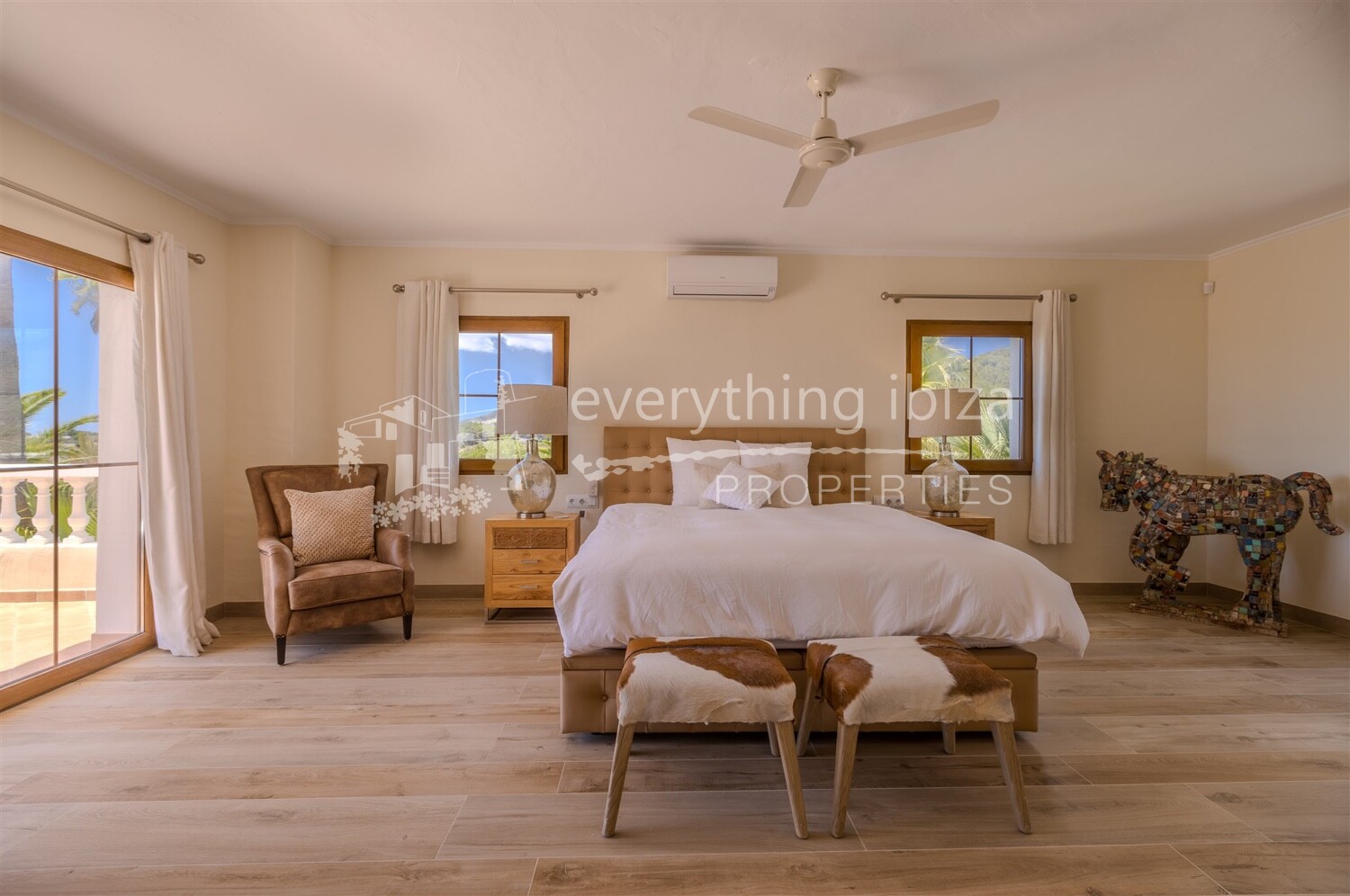 Elegant, Luxury Detached Villa in a Peaceful Rural Setting Close to San Jordi, ref. 1757, for sale in Ibiza by everything ibiza Properties
