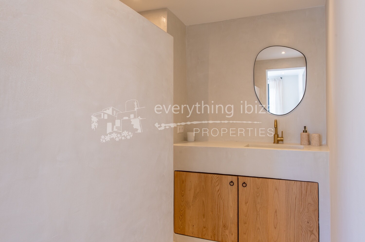 Exquisite Newly Renovated Villa with Panoramic Valley Views Close to Santa Eulalia, ref. 1764, for sale in Ibiza by everything ibiza Properties