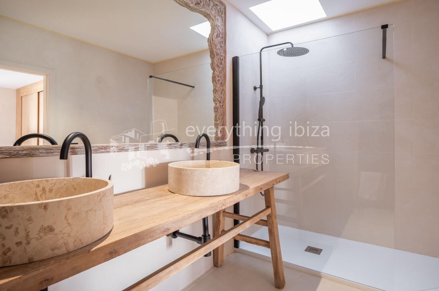 Beautiful Renovated Townhouse in Elite Community Close to Calas Tarida and Moli, ref. 1778, for sale in Ibiza by everything ibiza Properties