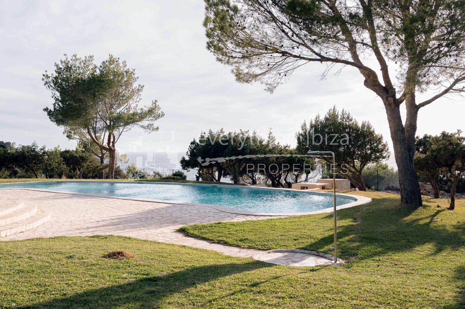 Beautiful Renovated Townhouse in Elite Community Close to Calas Tarida and Moli, ref. 1778, for sale in Ibiza by everything ibiza Properties