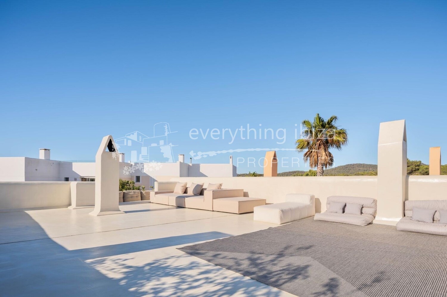 Beautiful Renovated Townhouse in Elite Community Close to Calas Tarida and Moli, ref. 1778, for sale in Ibiza by everything ibiza Properties