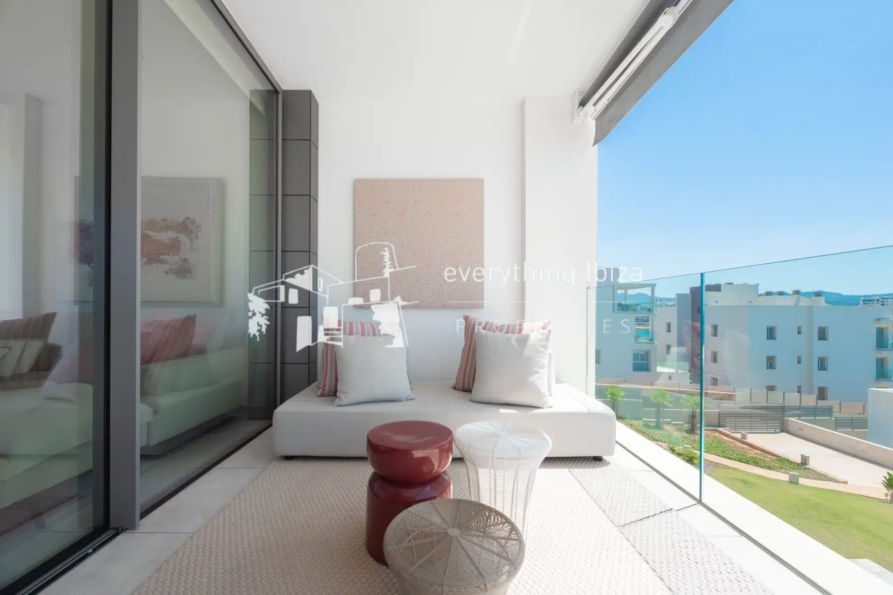 Exquisite Frontline Penthouse Apartment with Sea and Sunset Views in Ibiza