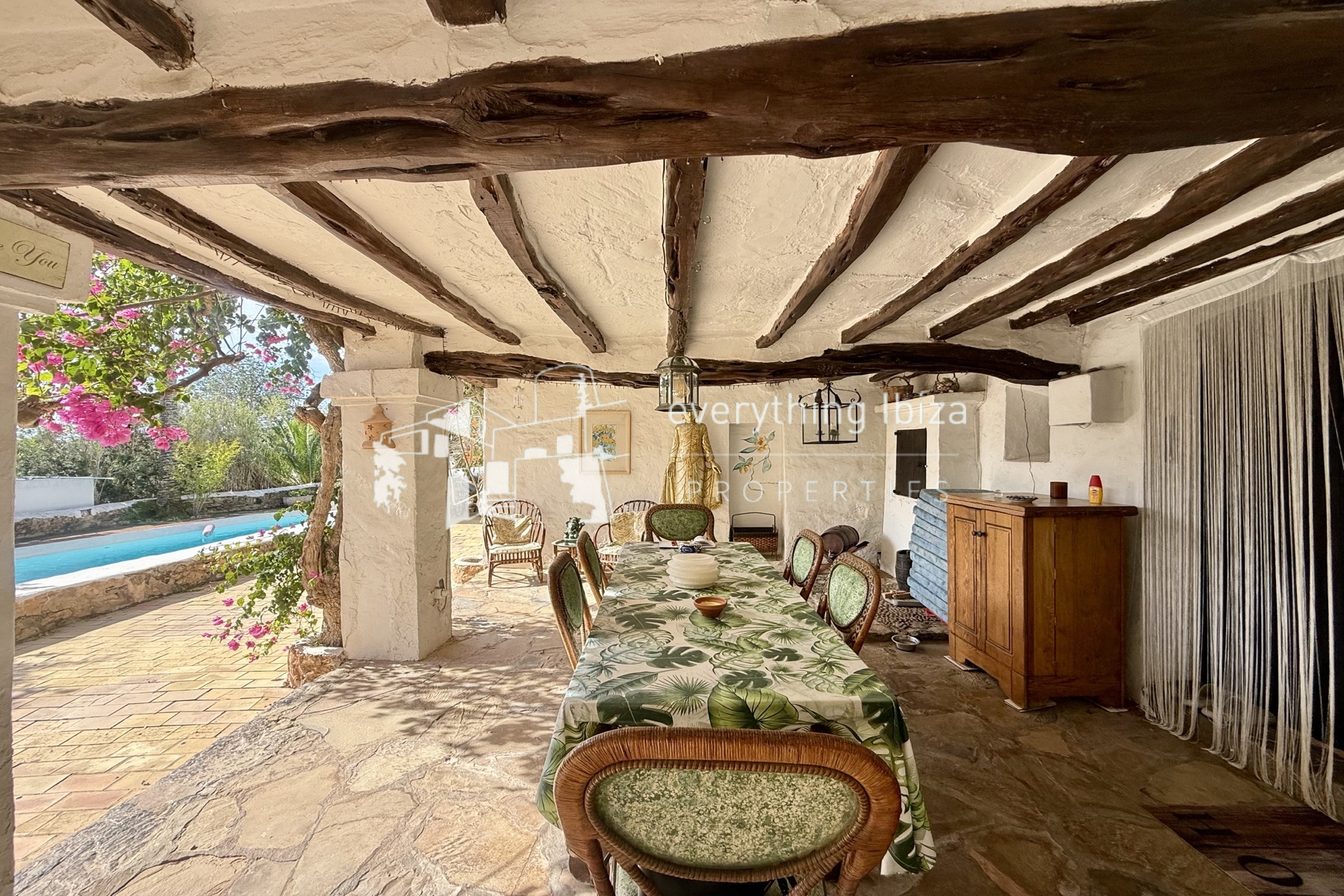 Historic Country Finca Oozing Character and Charm Set in Super San Jose Location by everything ibiza Properties - ref. 1859