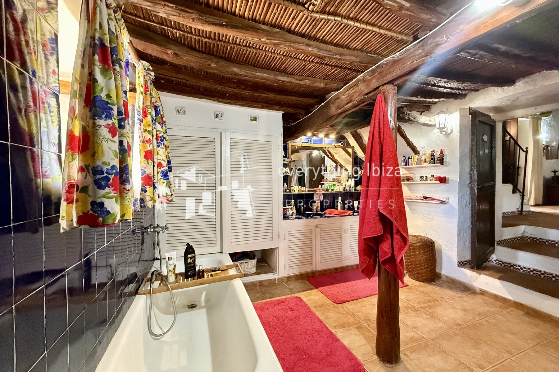 Historic Country Finca Oozing Character and Charm Set in Super San Jose Location by everything ibiza Properties - ref. 1859