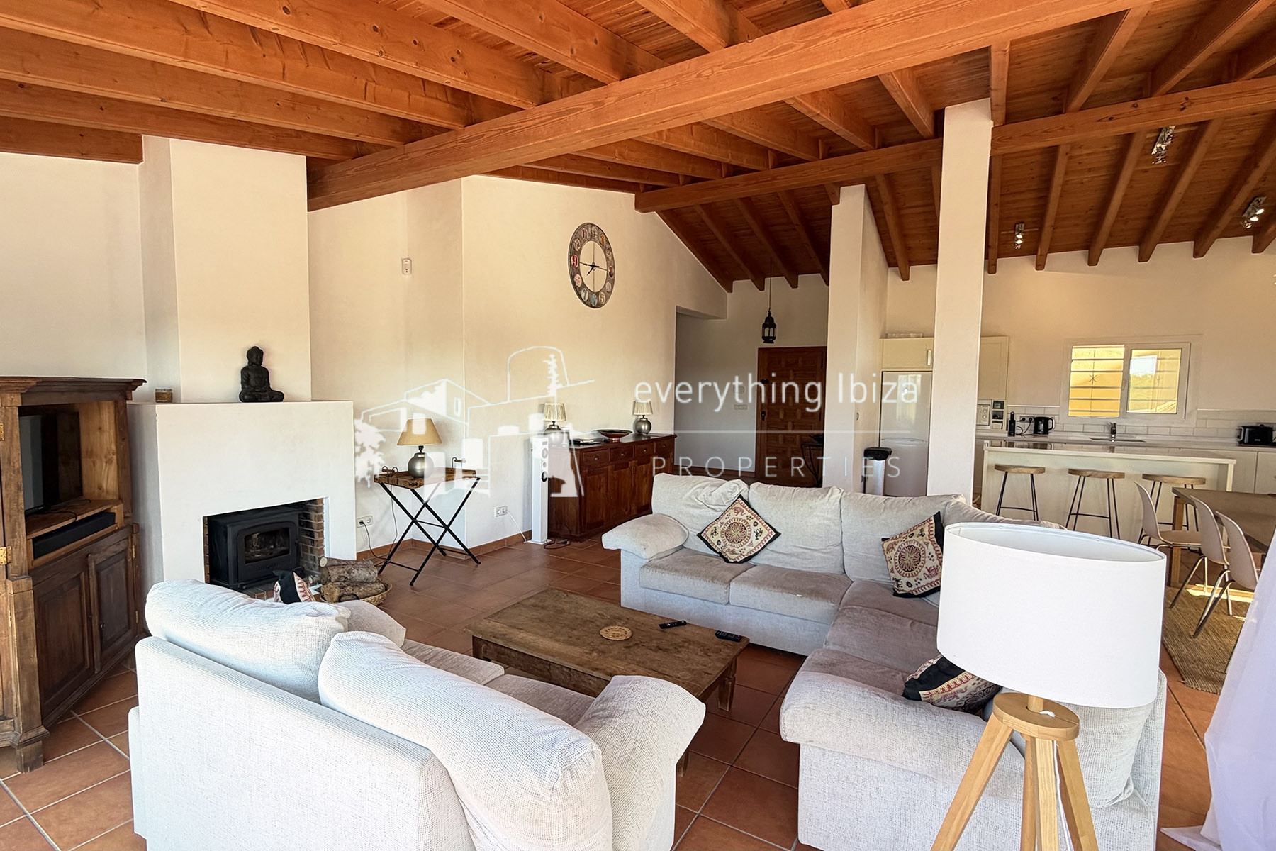 Classically beautiful Mediterranean villa with full tourist license in Ibiza by everything ibiza Properties - ref. 1861