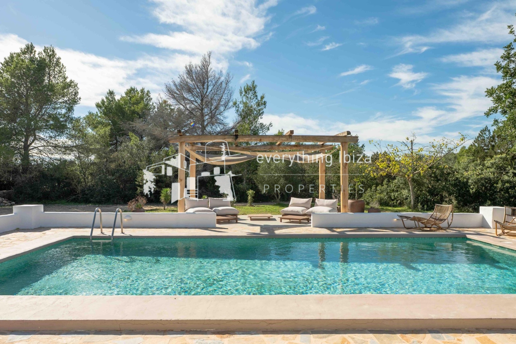 Beautifully Designed Ibiza Finca on a Huge Plot in Super Sought After Location by everything ibiza Properties - ref. 1862