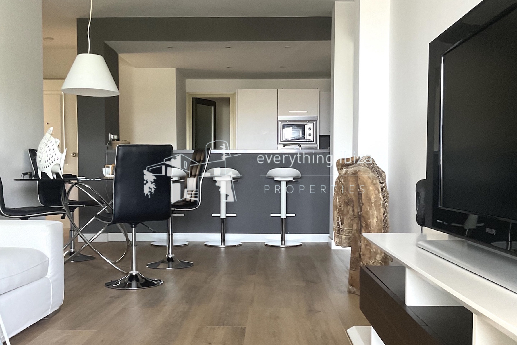 Impressive 2 Bed Apartment in Elite Residential Complex Close to Cala Tarida Beach by everything ibiza Properties - ref. 1864