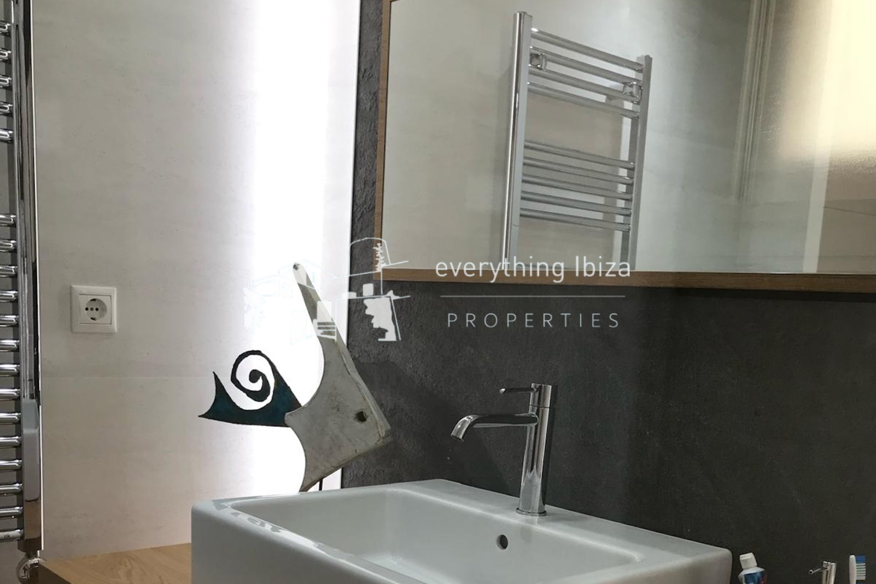 Impressive 2 Bed Apartment in Elite Residential Complex Close to Cala Tarida Beach by everything ibiza Properties - ref. 1864