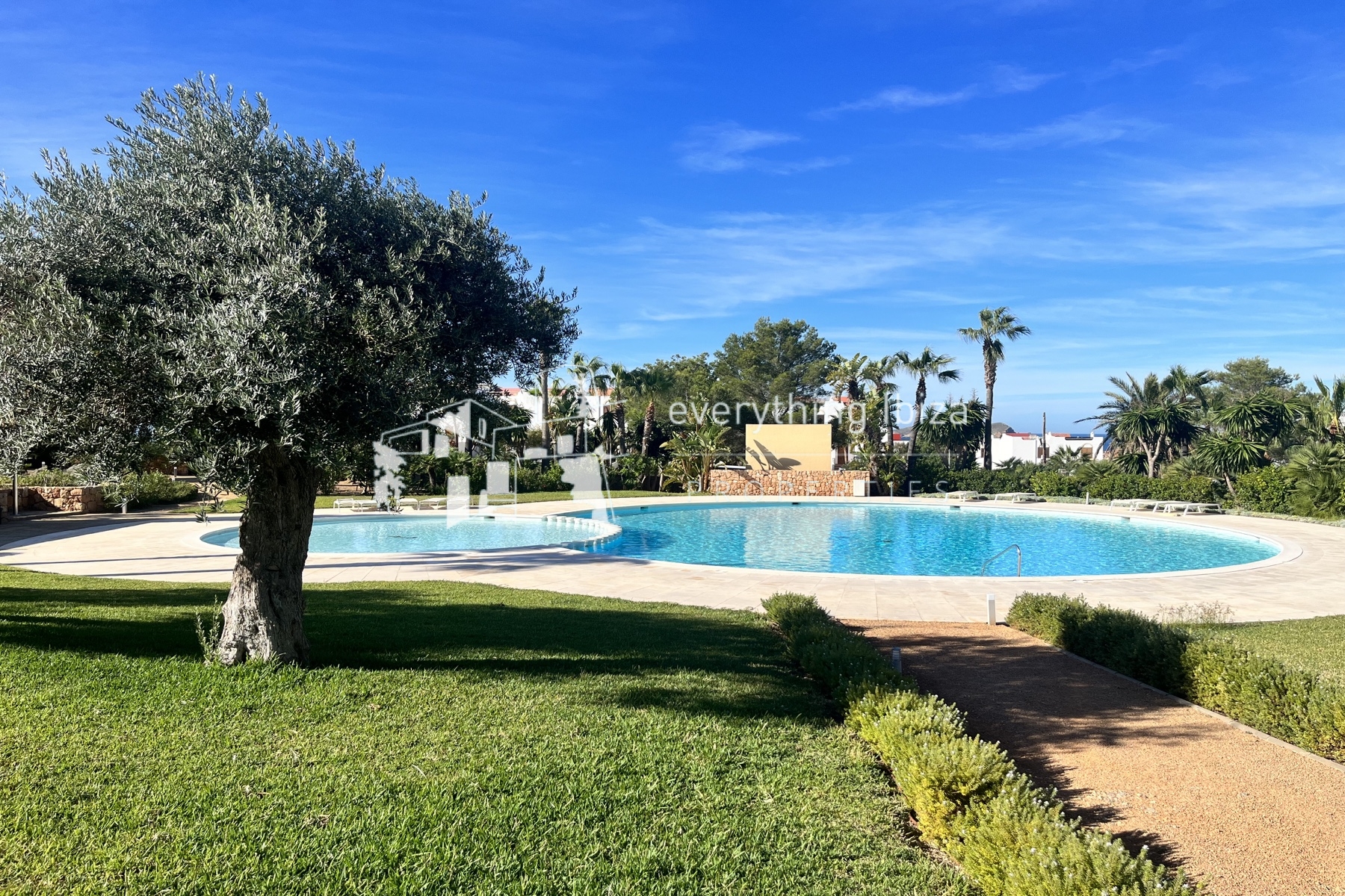Impressive 2 Bed Apartment in Elite Residential Complex Close to Cala Tarida Beach by everything ibiza Properties - ref. 1864