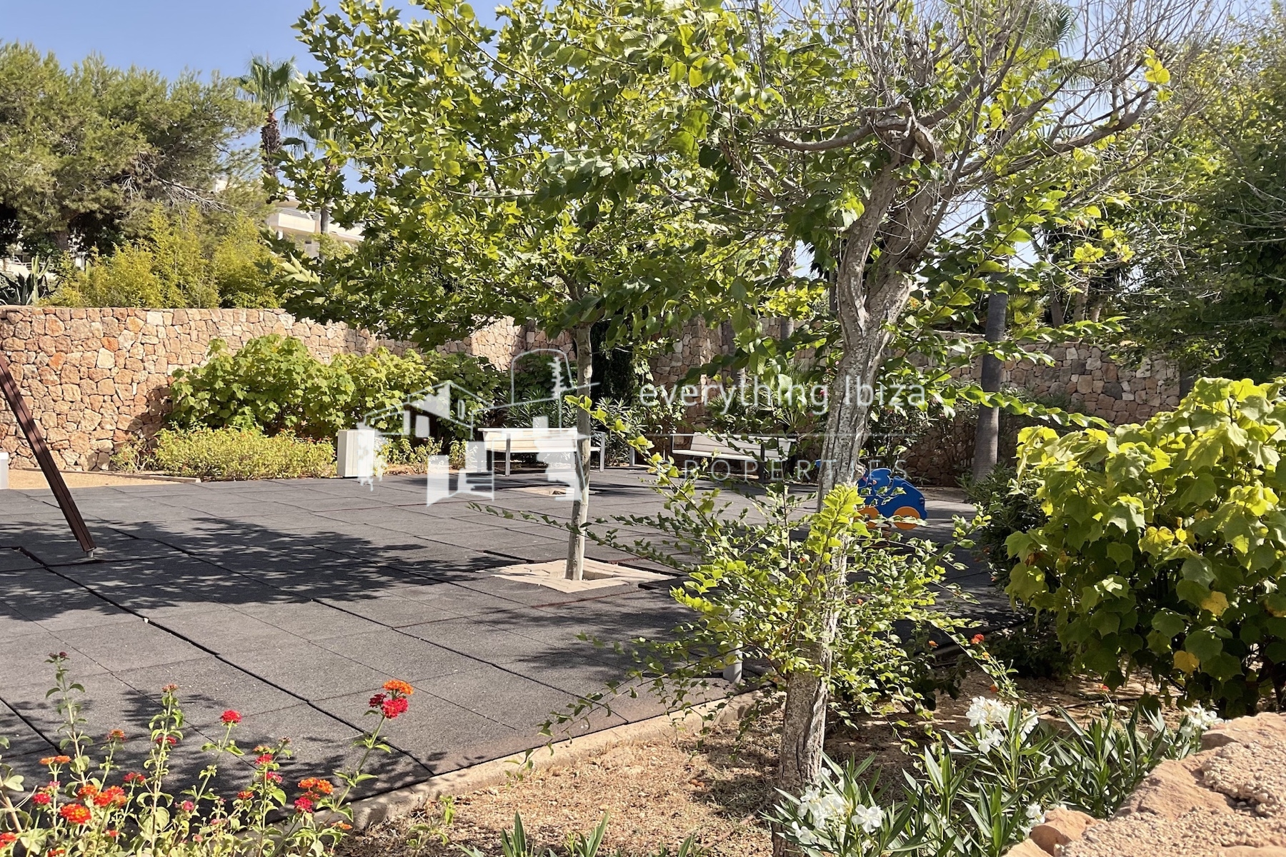 Impressive 2 Bed Apartment in Elite Residential Complex Close to Cala Tarida Beach by everything ibiza Properties - ref. 1864