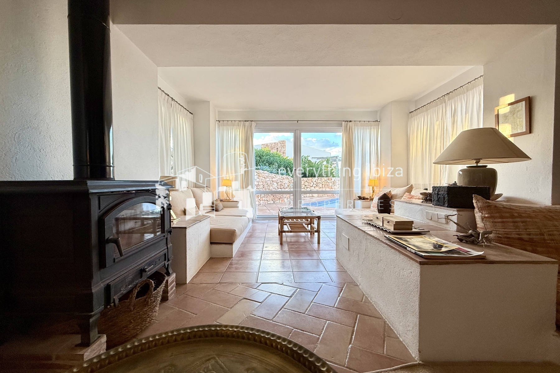 Two Charming Villas Close to the Beach with Private Pool and Stunning Panoramic Views by everything ibiza Properties - ref. 1871