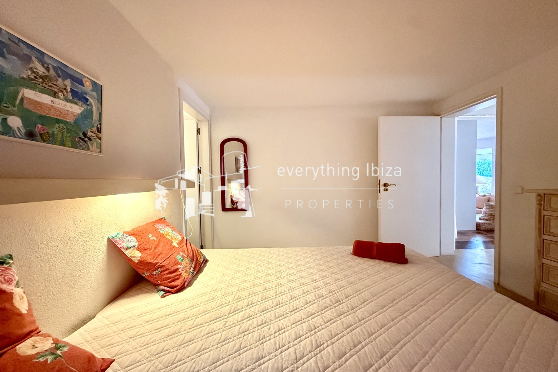 Two Charming Villas Close to the Beach with Private Pool and Stunning Panoramic Views by everything ibiza Properties - ref. 1871