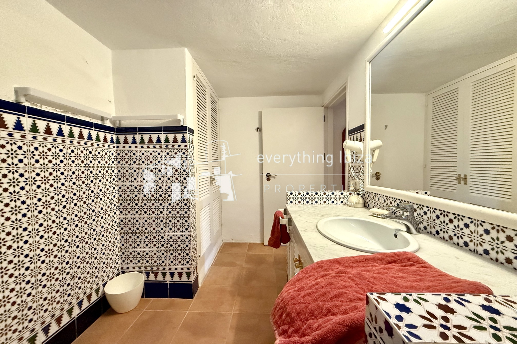 Two Charming Villas Close to the Beach with Private Pool and Stunning Panoramic Views by everything ibiza Properties - ref. 1871